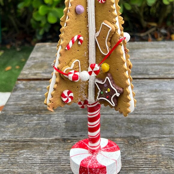 Old Time Pottery Gingerbread Christmas Tree Peppermint Candy Village Scene 13" - Picture 10 of 11